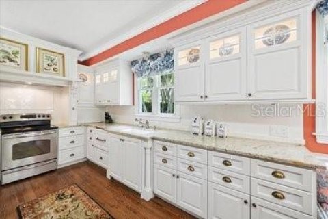 House in Melbourne Beach, Florida 8 bedrooms, 693.24 sq.m. № 1848238 - photo 27