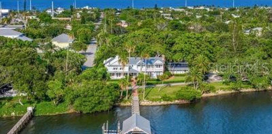 House in Melbourne Beach, Florida 8 bedrooms, 693.24 sq.m. № 1848238