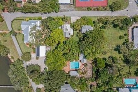 House in Melbourne Beach, Florida 8 bedrooms, 693.24 sq.m. № 1848238 - photo 3