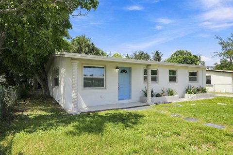 Villa ou maison à Fort Lauderdale, Floride 3 chambres, 104.7 m2 № 2304017