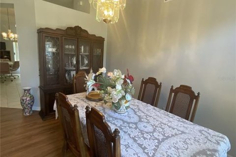 Casa en venta en Palm Bay, Florida, 3 dormitorios, 175.03 m2 № 2317501 - foto 8