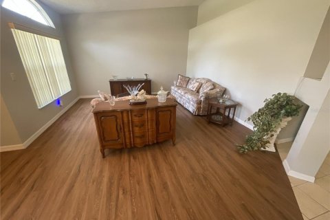 Casa en venta en Palm Bay, Florida, 3 dormitorios, 175.03 m2 № 2317501 - foto 22