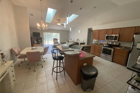 Casa en venta en Palm Bay, Florida, 3 dormitorios, 175.03 m2 № 2317501 - foto 28