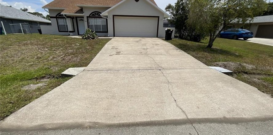 Casa en Palm Bay, Florida 3 dormitorios, 175.03 m2 № 2317501