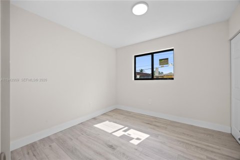 Casa en venta en Miami Gardens, Florida, 3 dormitorios, 114.27 m2 № 2000445 - foto 21