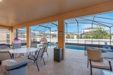 Casa en alquiler en Kissimmee, Florida, 6 dormitorios, 263.29 m2 № 1520195 - foto 23