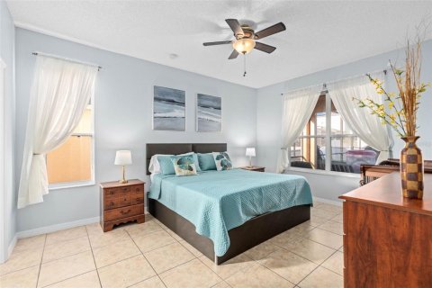 Casa en alquiler en Kissimmee, Florida, 6 dormitorios, 263.29 m2 № 1520195 - foto 14