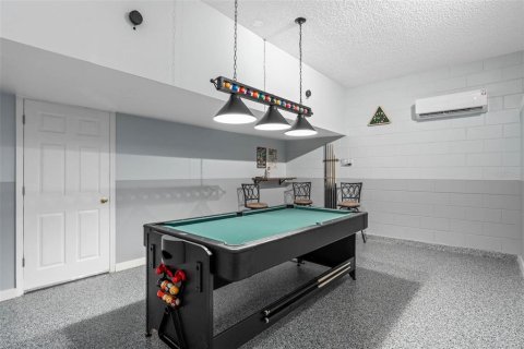 Casa en alquiler en Kissimmee, Florida, 6 dormitorios, 263.29 m2 № 1520195 - foto 19