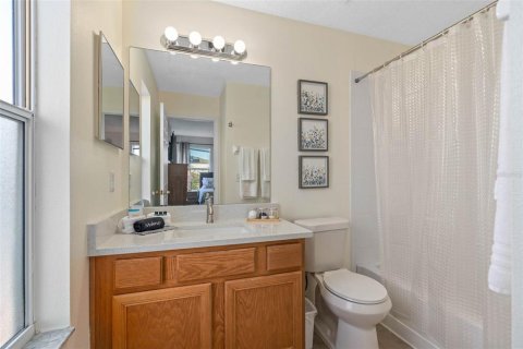 Casa en alquiler en Kissimmee, Florida, 6 dormitorios, 263.29 m2 № 1520195 - foto 27