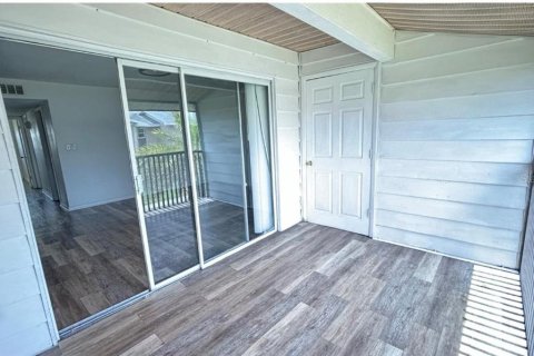 Apartment in Orlando, Florida 3 bedrooms, 82.96 sq.m. № 2112369 - photo 7