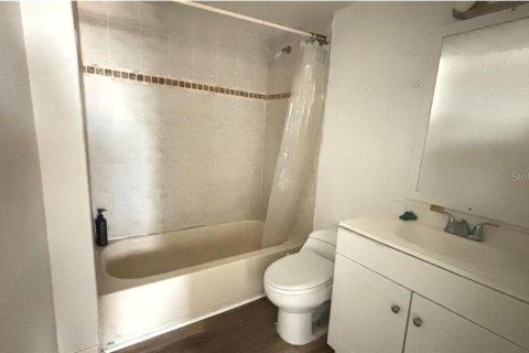 Apartment in Orlando, Florida 3 bedrooms, 82.96 sq.m. № 2112369 - photo 19