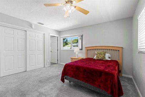 Casa en venta en Saint Petersburg, Florida, 3 dormitorios, 154.4 m2 № 2151671 - foto 25