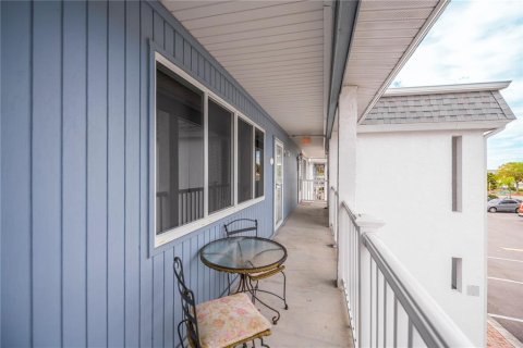 Copropriété à vendre à Punta Gorda, Floride: 2 chambres, 91.69 m2 № 2101551 - photo 11