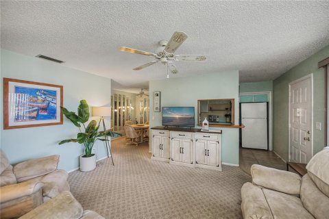 Copropriété à vendre à Punta Gorda, Floride: 2 chambres, 91.69 m2 № 2101551 - photo 14