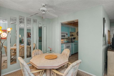 Copropriété à vendre à Punta Gorda, Floride: 2 chambres, 91.69 m2 № 2101551 - photo 19
