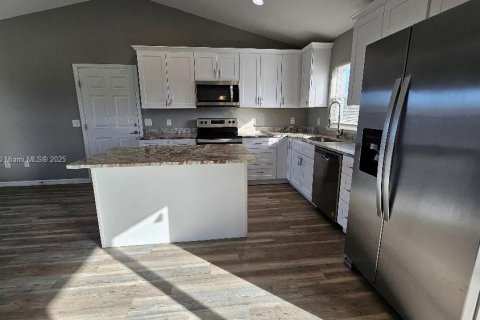 Casa en venta en Ocala, Florida, 3 dormitorios № 1890323 - foto 6