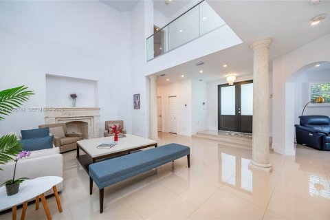 Casa en venta en Palmetto Bay, Florida, 4 dormitorios, 333.05 m2 № 2168469 - foto 14