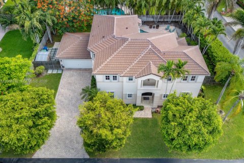 Casa en Palmetto Bay, Florida 4 dormitorios, 333.05 m2 № 2168469
