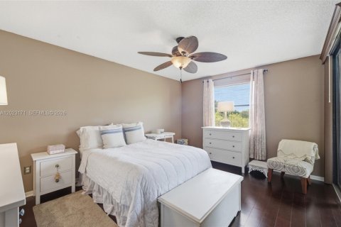 Condominio en venta en Coconut Creek, Florida, 2 dormitorios, 99.41 m2 № 2244002 - foto 12