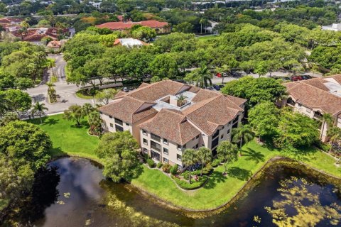 Condominio en venta en Coconut Creek, Florida, 2 dormitorios, 99.41 m2 № 2244002 - foto 30