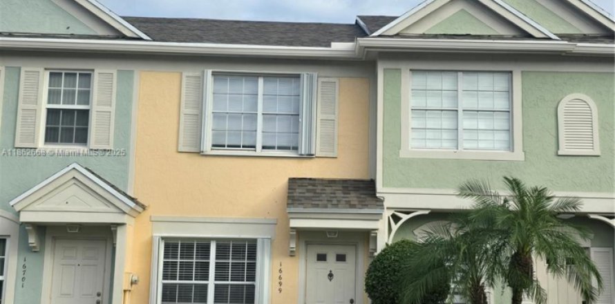 Touwnhouse à Weston, Floride 2 chambres, 103.12 m2 № 1891053
