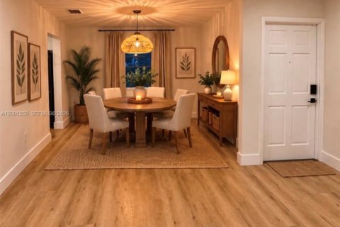 Villa ou maison à louer à Cutler Bay, Floride: 3 chambres, 134.15 m2 № 2375356 - photo 3