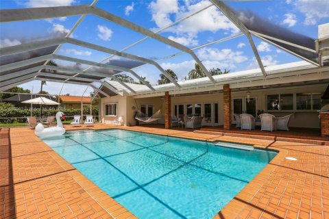 Villa ou maison à vendre à Miami, Floride: 5 chambres, 346.9 m2 № 1962703 - photo 6