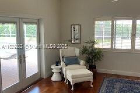 Villa ou maison à vendre à Miami, Floride: 5 chambres, 346.9 m2 № 1962703 - photo 21