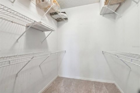 Condo in Clearwater, Florida, 3 bedrooms  № 2237614 - photo 16