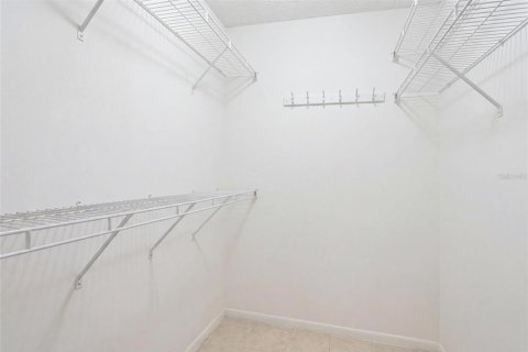 Condo in Clearwater, Florida, 3 bedrooms  № 2237614 - photo 26