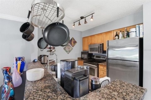 Condo in Clearwater, Florida, 3 bedrooms  № 2237614 - photo 8