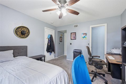 Condo in Clearwater, Florida, 3 bedrooms  № 2237614 - photo 19