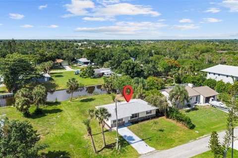 Villa ou maison à vendre à Punta Gorda, Floride: 3 chambres, 108.7 m2 № 2132420 - photo 26