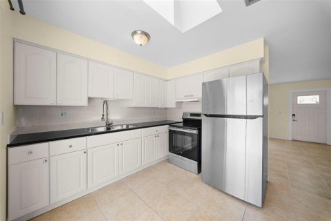 Villa ou maison à vendre à Punta Gorda, Floride: 3 chambres, 108.7 m2 № 2132420 - photo 7