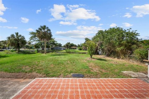Villa ou maison à vendre à Punta Gorda, Floride: 3 chambres, 108.7 m2 № 2132420 - photo 19