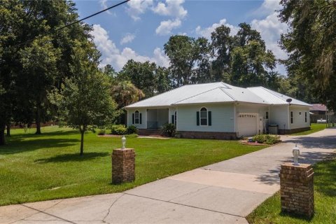 Casa en venta en Waldo, Florida, 4 dormitorios, 253.9 m2 № 1902608 - foto 2