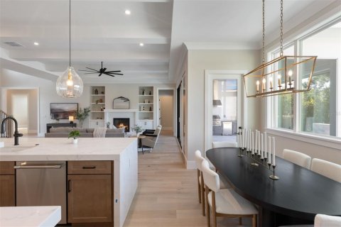 Casa en venta en Orlando, Florida, 5 dormitorios, 411.46 m2 № 1901972 - foto 23
