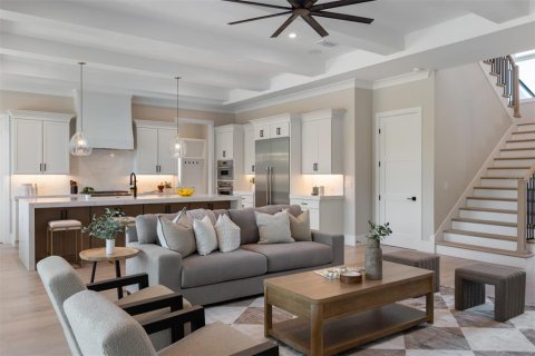 Casa en venta en Orlando, Florida, 5 dormitorios, 411.46 m2 № 1901972 - foto 24