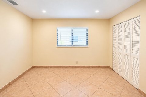 Appartement à louer à Deerfield Beach, Floride: 3 chambres, 107.49 m2 № 2437770 - photo 15