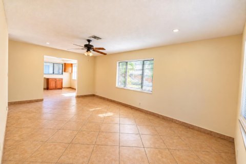 Appartement à louer à Deerfield Beach, Floride: 3 chambres, 107.49 m2 № 2437770 - photo 8