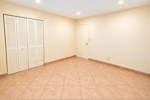 Appartement à louer à Deerfield Beach, Floride: 3 chambres, 107.49 m2 № 2437770 - photo 21