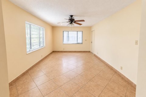 Appartement à louer à Deerfield Beach, Floride: 3 chambres, 107.49 m2 № 2437770 - photo 10