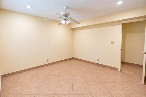 Appartement à louer à Deerfield Beach, Floride: 3 chambres, 107.49 m2 № 2437770 - photo 17