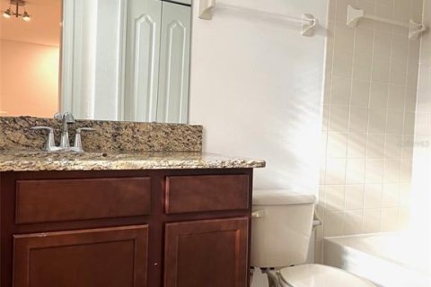 Adosado en alquiler en Windermere, Florida, 4 dormitorios, 185.53 m2 № 1903093 - foto 12