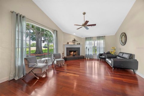 Casa en venta en Orlando, Florida, 4 dormitorios, 271.27 m2 № 1810572 - foto 8
