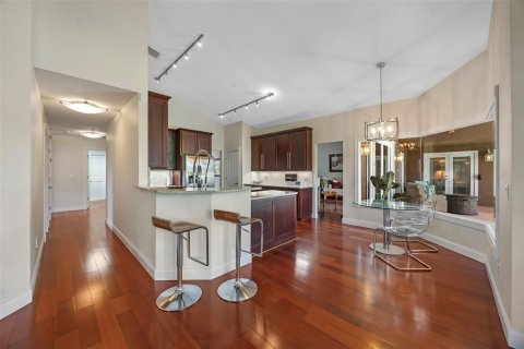 Casa en venta en Orlando, Florida, 4 dormitorios, 271.27 m2 № 1810572 - foto 7