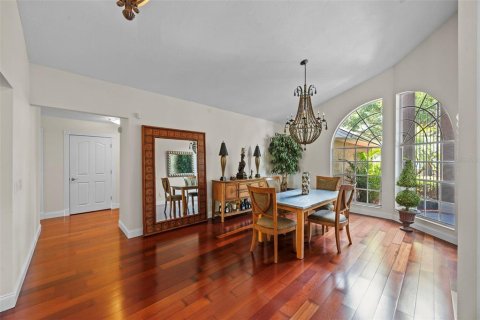 Casa en venta en Orlando, Florida, 4 dormitorios, 271.27 m2 № 1810572 - foto 5