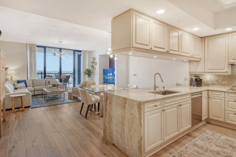 Снять в аренду кондоминиум в Сарасота, Флорида 7 комнат, 155.24м2, № 1581264 - фото 6