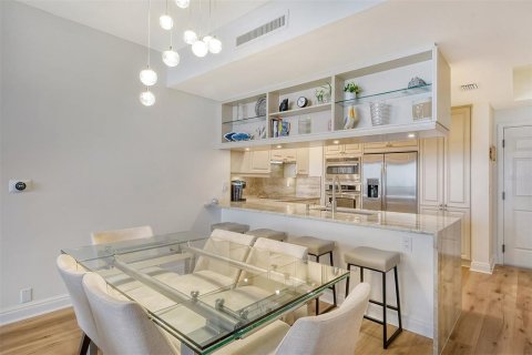 Снять в аренду кондоминиум в Сарасота, Флорида 7 комнат, 155.24м2, № 1581264 - фото 12