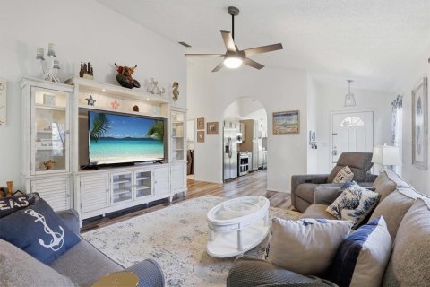 Casa en venta en Tarpon Springs, Florida, 3 dormitorios, 130.25 m2 № 2101574 - foto 6
